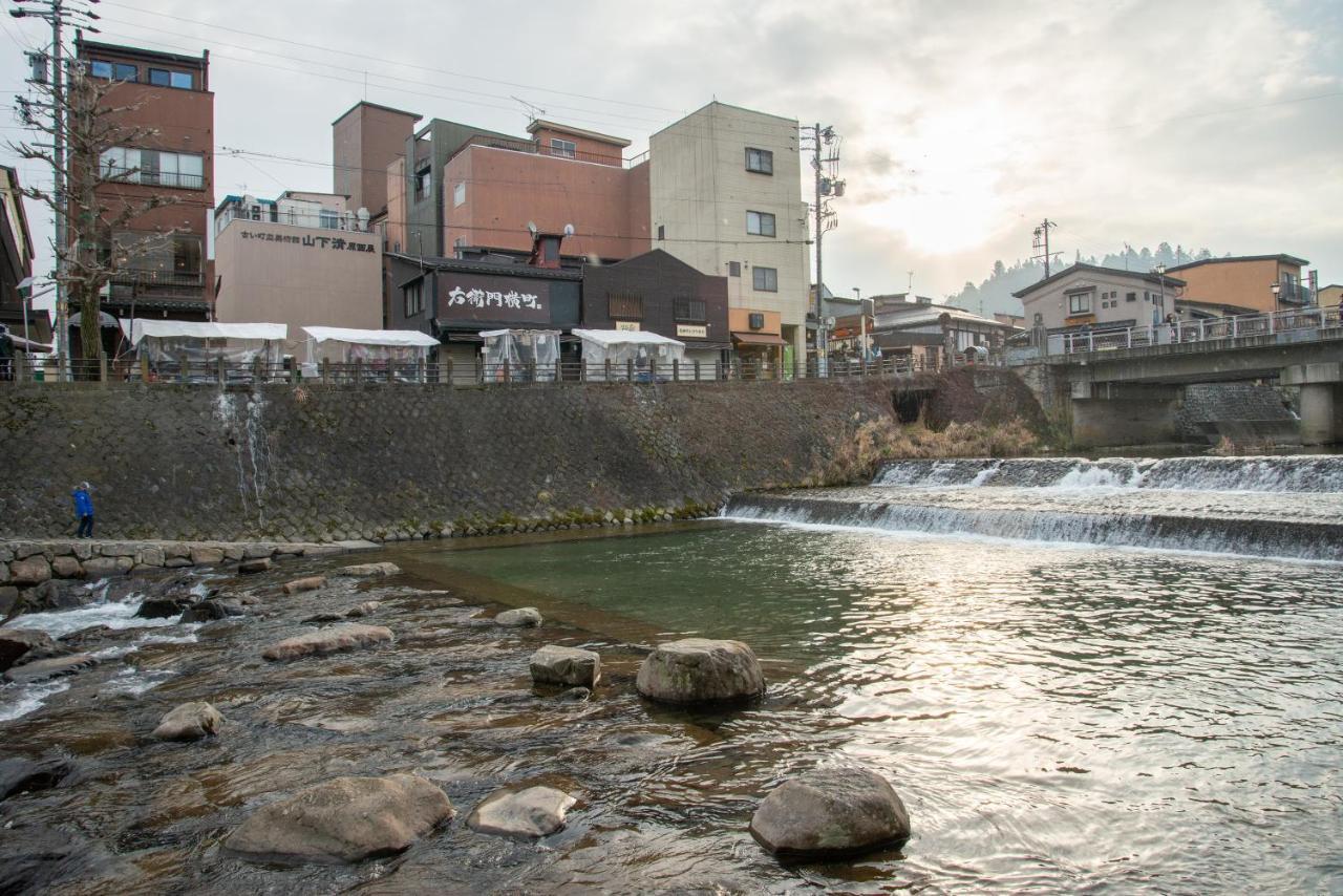 Hotel Hana Takayama  Extérieur photo