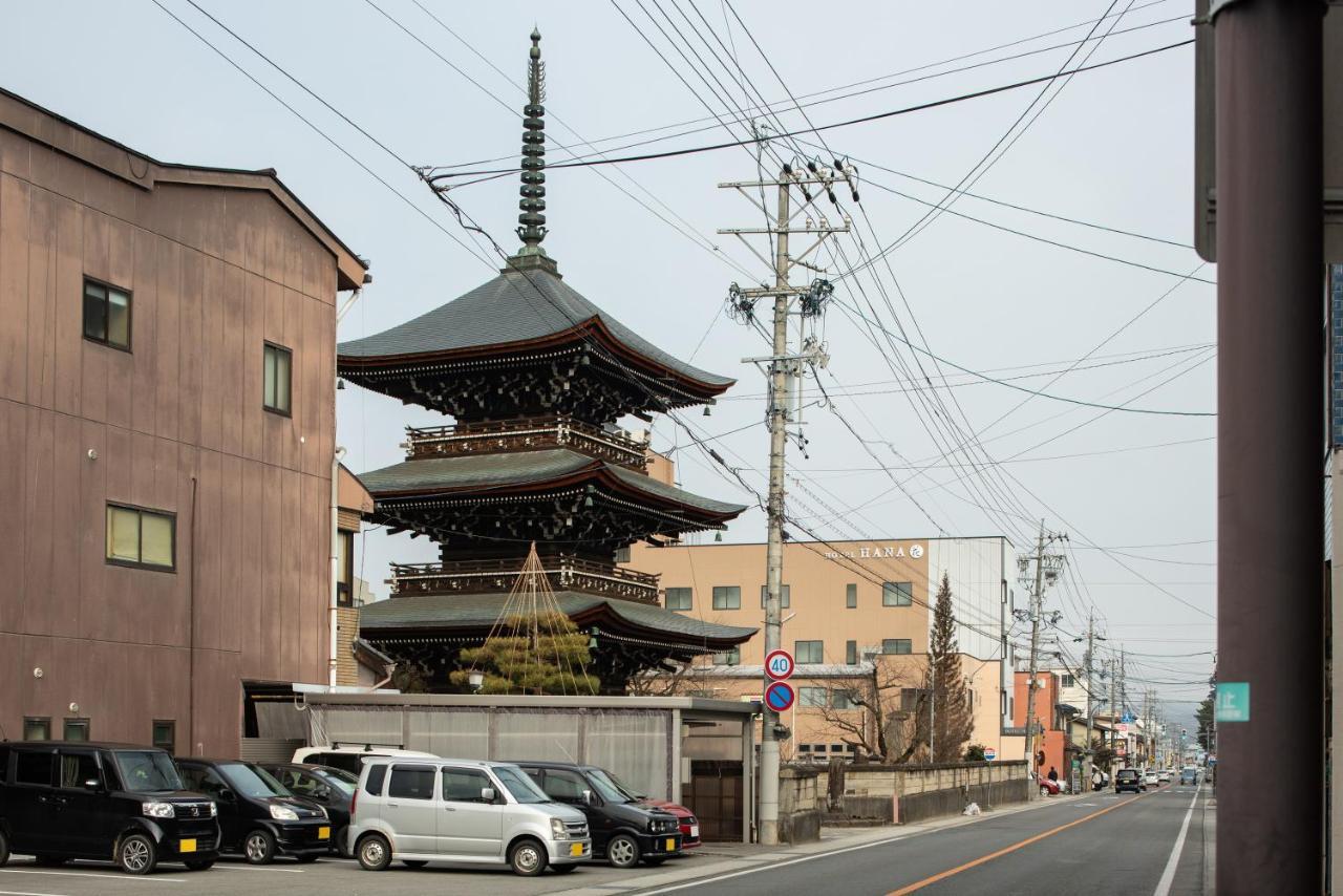 Hotel Hana Takayama  Extérieur photo